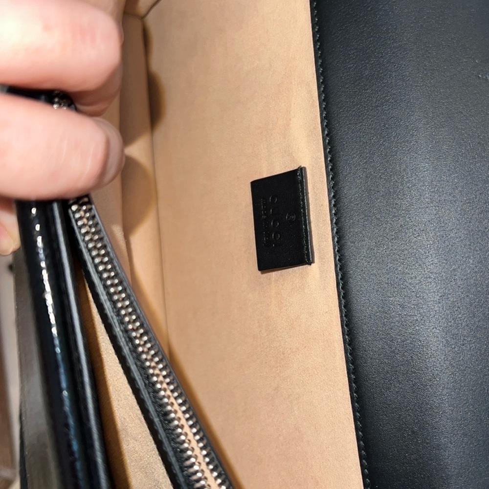 Gucci Black Velvet Dionysus…. i think this is medium - Picture 9 of 14